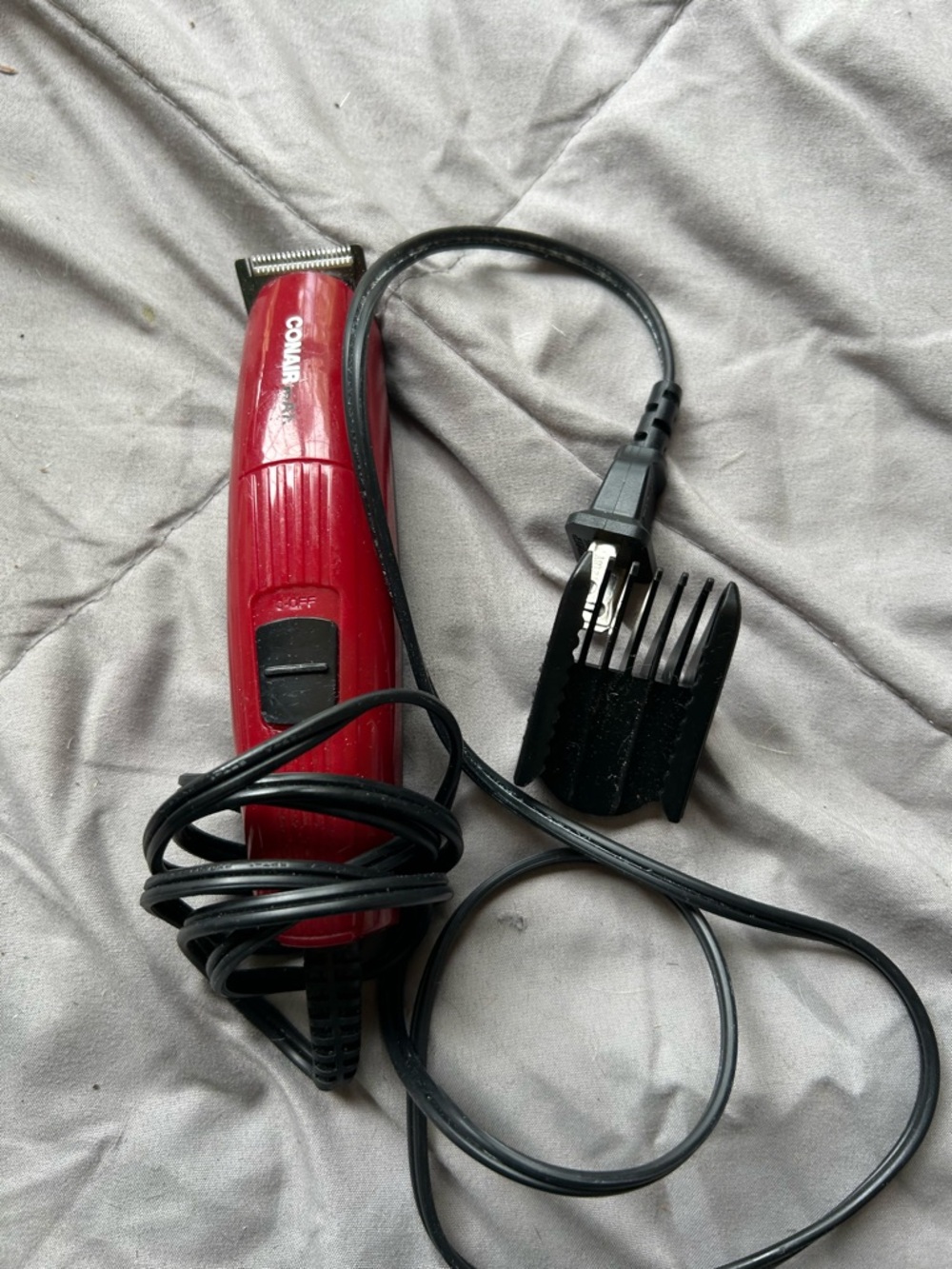 Corded Men’s Hair Trimmer in Red by CONAIR